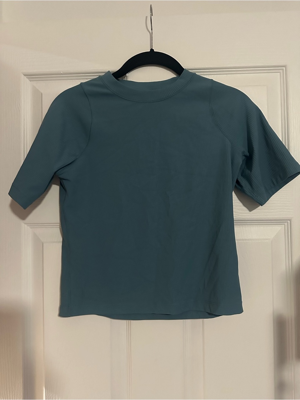 Nike Zenvy women’s Short Sleeve Tee in Teal Blue